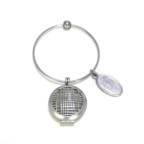YANKEE CANDLE large key ring approx 2 3/4" round - Picture 1 of 2
